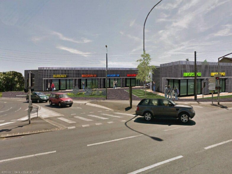 Local d’activités dans Brive-la-Gaillarde à louer - Photo de l’immeuble – Image 1 sur 2