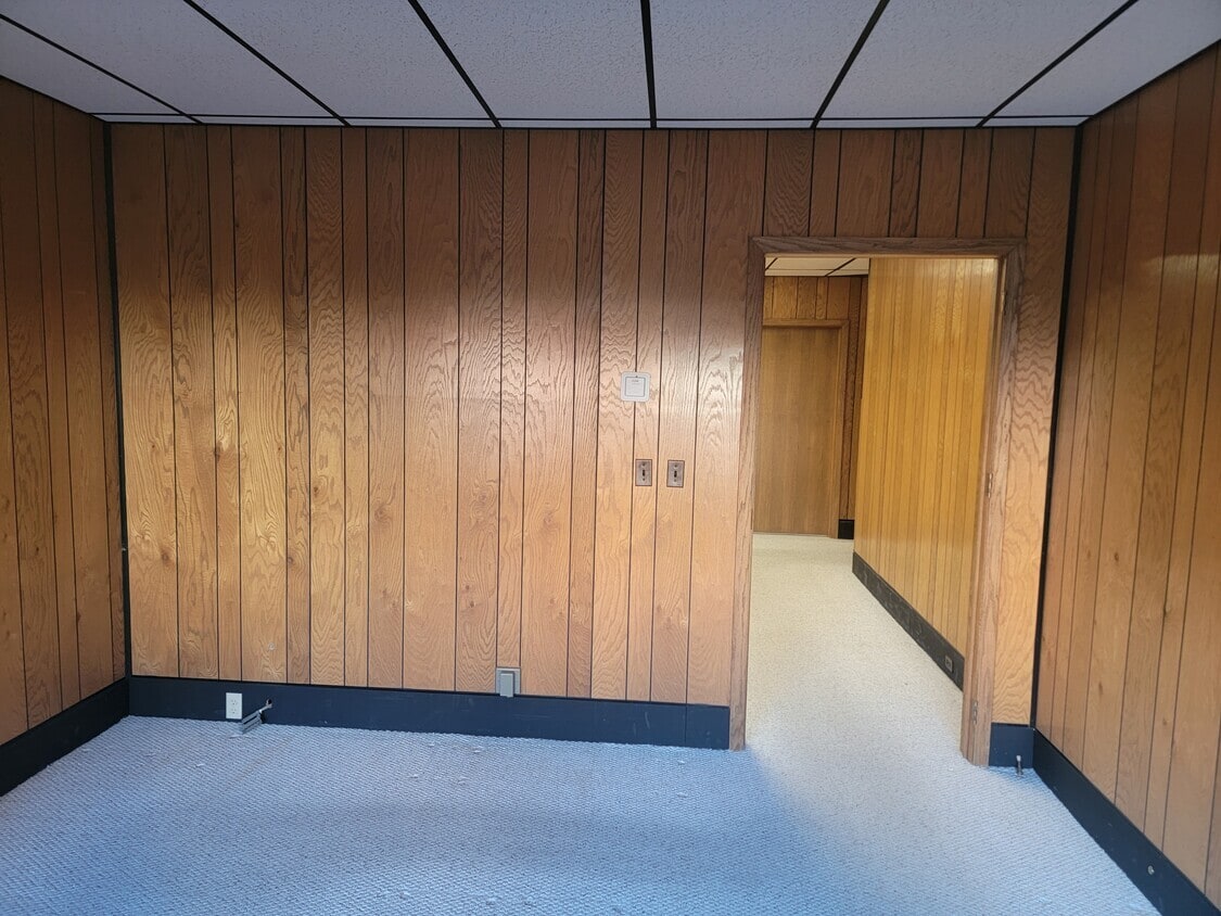 314 W Superior St, Duluth, MN à louer Photo intérieure– Image 1 sur 3