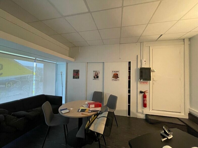 Local commercial dans Lorient à louer - Photo intérieure – Image 1 sur 7