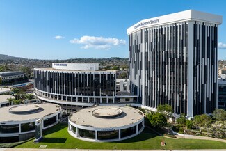 Plus de détails pour 21515 Hawthorne Blvd, Torrance, CA - Bureau à louer