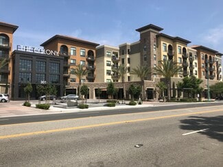 Plus de détails pour 301 S Glendora Ave, West Covina, CA - Local commercial à louer