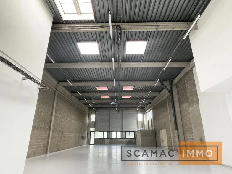 22 Avenue Des Pépiniéres, Fresnes à louer - Photo de l’immeuble – Image 3 sur 7