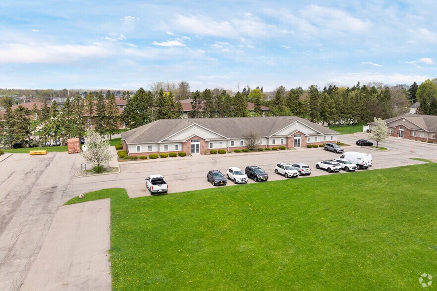 1680 Empire Blvd, Webster, NY à vendre - Aérien – Image 3 sur 6