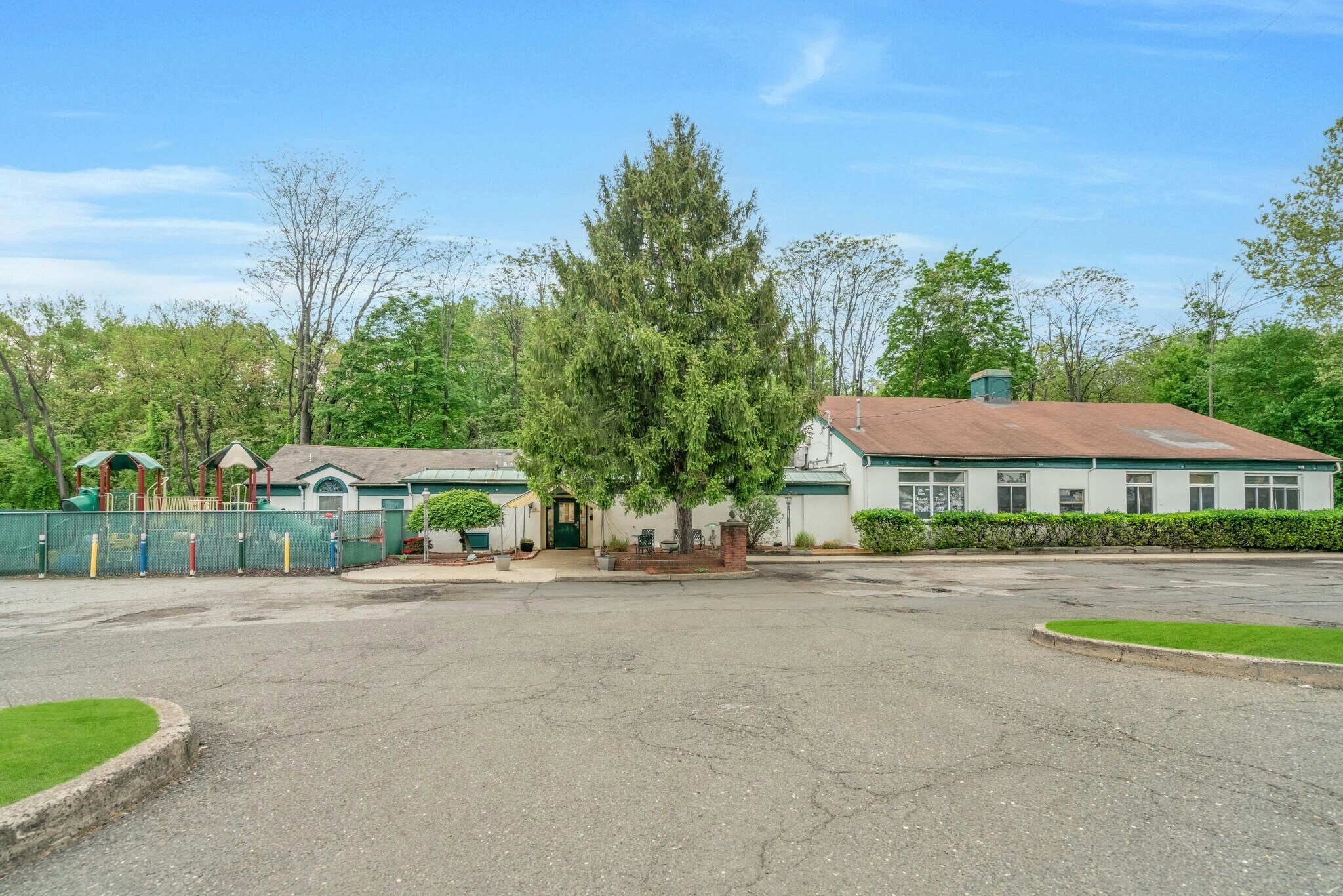 365 Broadway, Hillsdale, NJ à vendre Photo principale– Image 1 sur 9
