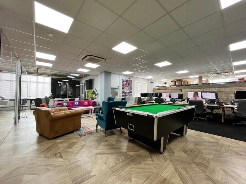 Inworth Rd, Feering à vendre - Photo de l’immeuble – Image 1 sur 30