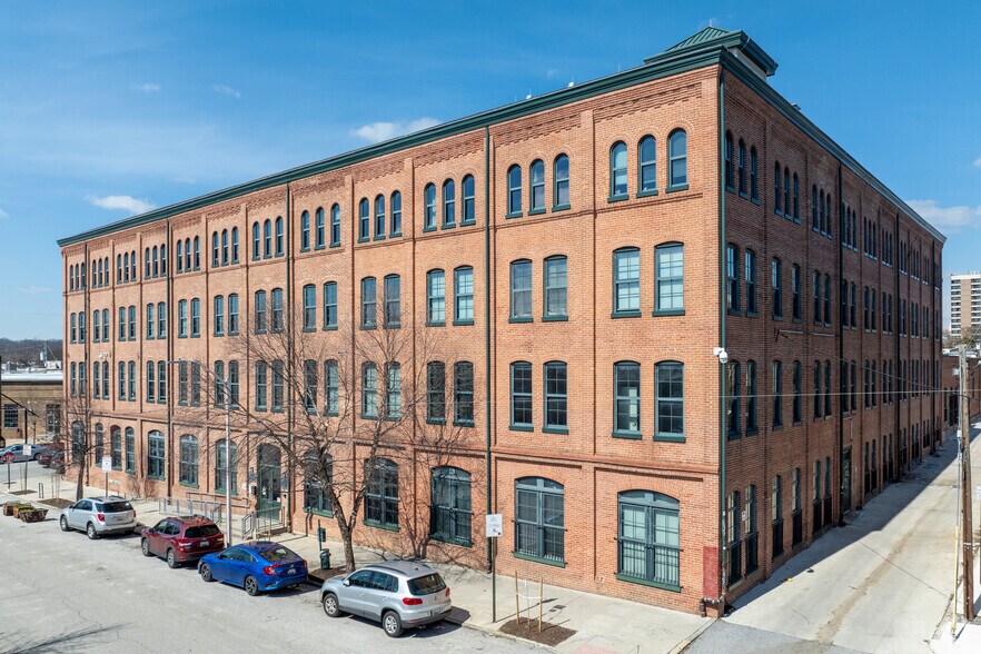 2601 N Howard St, Baltimore, MD à louer - Photo de l’immeuble – Image 2 sur 4