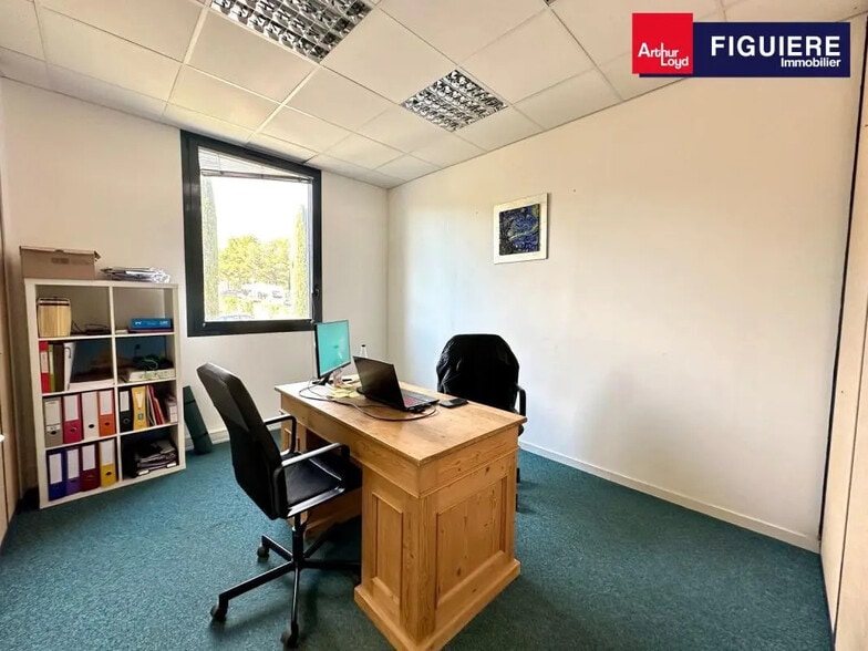 25 Rue De La Petite Duranne, Aix-en-Provence à louer - Photo intérieure – Image 2 sur 16