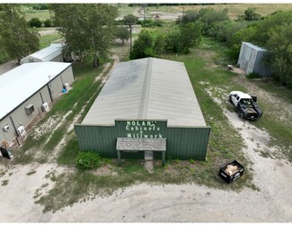 Plus de détails pour 675 US Highway 90 E, Hondo, TX - Terrain à vendre