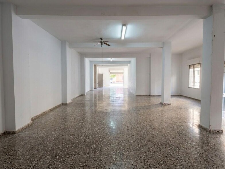Local commercial dans Carcaixent, Valencia à vendre - Photo de l’immeuble – Image 1 sur 16