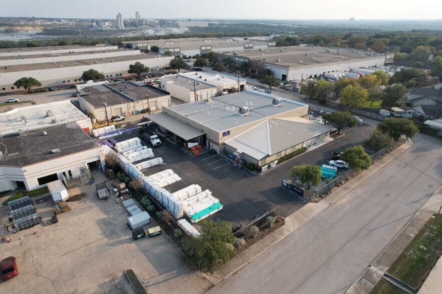 12902 Delivery, San Antonio, TX à vendre - Photo de l’immeuble – Image 1 sur 11