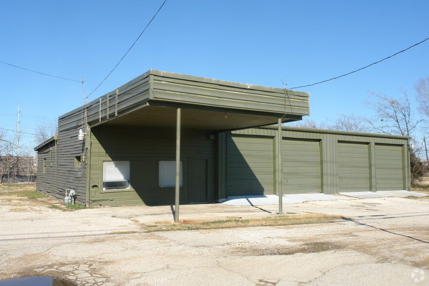 701 E Dallas Rd, Grapevine, TX à vendre - Photo principale – Image 1 sur 7