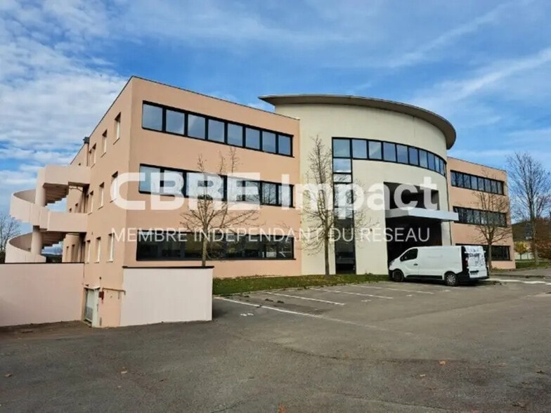 19 Rue Louis De Broglie, Dijon à louer - Photo de l’immeuble – Image 2 sur 35