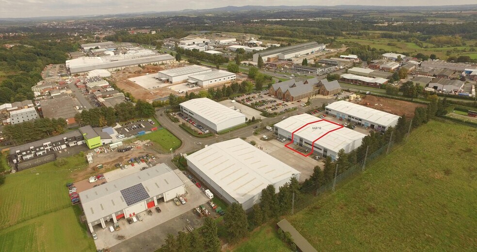 Walter Nash Rd, Kidderminster à louer - Photo de l’immeuble – Image 3 sur 6