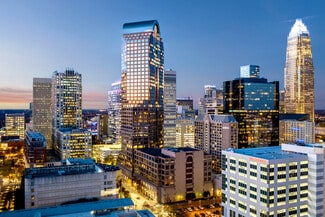 Plus de détails pour 301 S College St, Charlotte, NC - Local commercial à louer