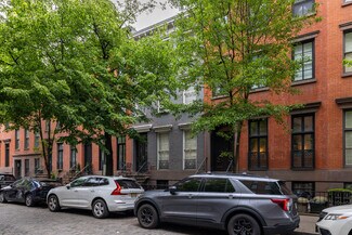 Plus de détails pour 248 W 12th St, New York, NY - Logement à vendre