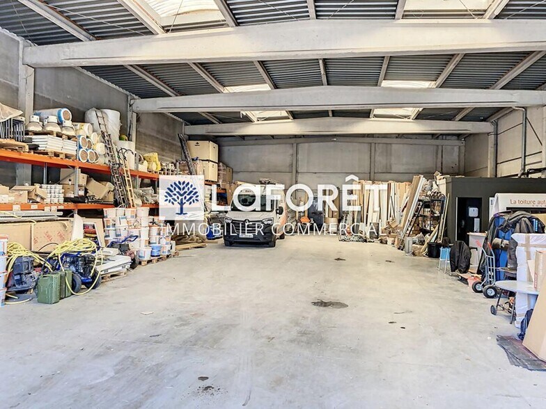 Local d'activités dans Roncq à vendre - Photo intérieure – Image 2 sur 8