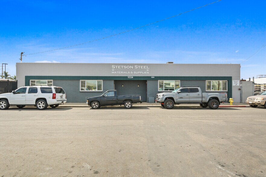 1024-1026 E Arlee Pl, Anaheim, CA à vendre - Photo de l’immeuble – Image 1 sur 15