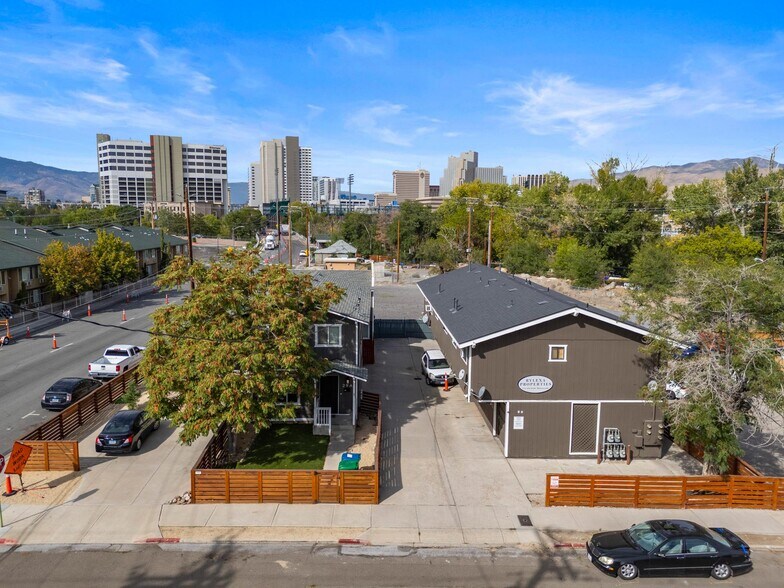 29 S Park St, Reno, NV à vendre - Photo de l’immeuble – Image 2 sur 8
