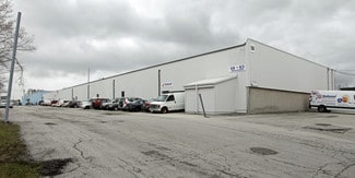 Plus de détails pour 59-63 Huxley Rd, Toronto, ON - Industriel/Logistique à louer