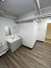 127-133 W Michigan Ave, Ypsilanti, MI à louer Photo intérieure– Image 1 sur 6