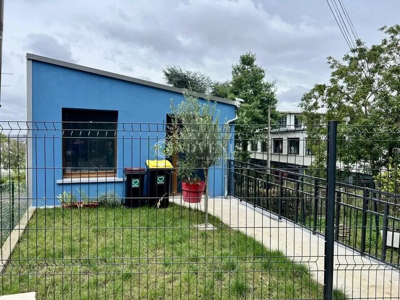 Bureau dans Sannois à louer - Photo de l’immeuble – Image 1 sur 7