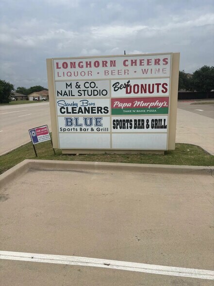 1201 Longhorn Rd, Fort Worth, TX à louer - Photo de l’immeuble – Image 3 sur 5