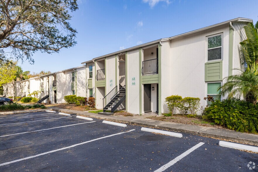 6237 S Manhattan Ave, Tampa, FL à vendre - Photo principale – Image 1 sur 31