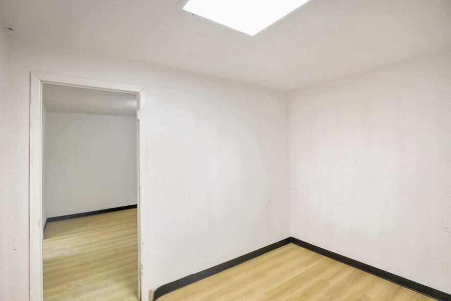 2006 Indianola Ave, Des Moines, IA à louer - Photo de l’immeuble – Image 3 sur 14