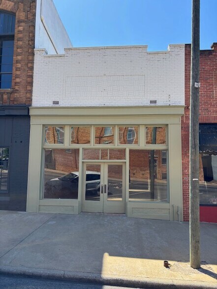 204 Battle St W, Talladega, AL à vendre - Photo de l’immeuble – Image 1 sur 6