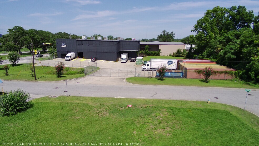 1200 W Bay St, Savannah, GA à louer - Photo de l’immeuble – Image 3 sur 7