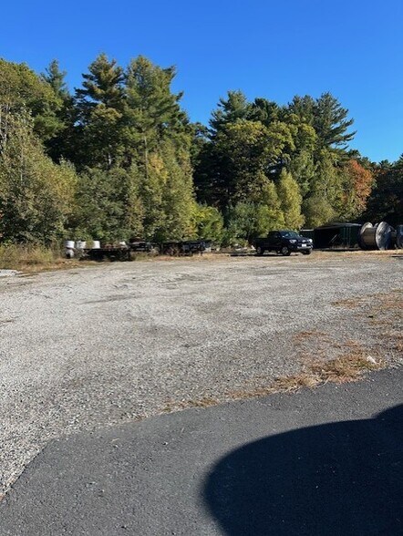 123-125 Mendon St, Bellingham, MA à vendre - Photo de l’immeuble – Image 2 sur 6