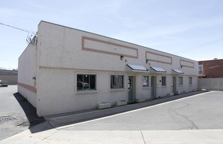 Plus de détails pour 8700 W Colfax Ave, Lakewood, CO - Local commercial à louer
