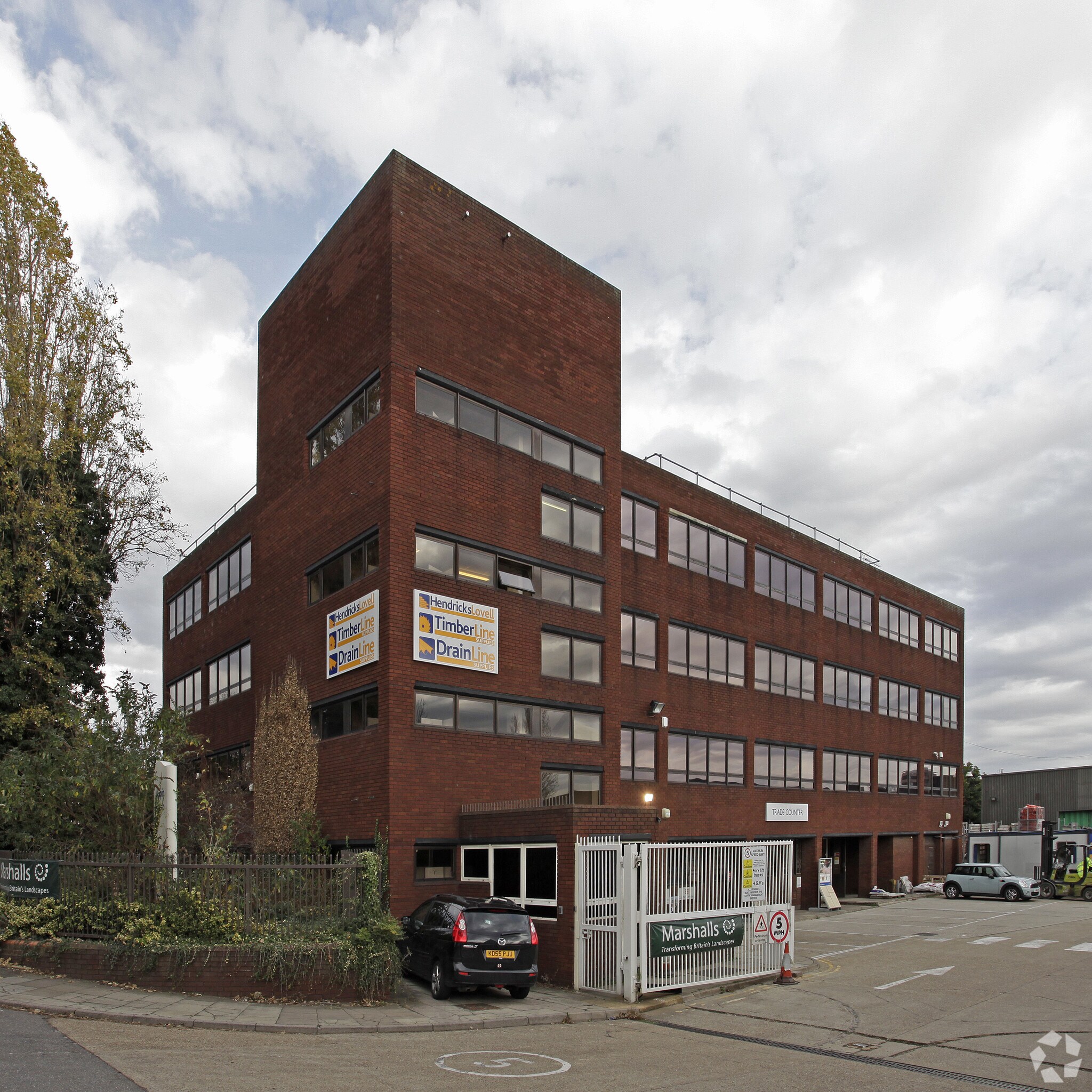 Printing House Ln, Hayes à louer Photo principale– Image 1 sur 13
