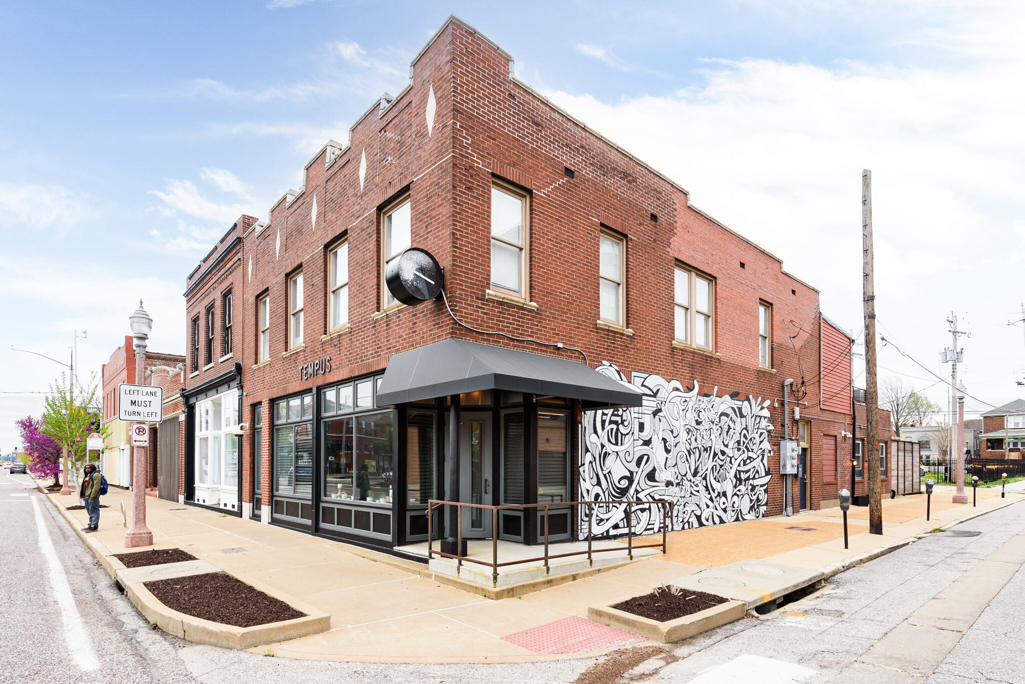 4370 Manchester Ave, Saint Louis, MO à louer Photo de l’immeuble– Image 1 sur 4