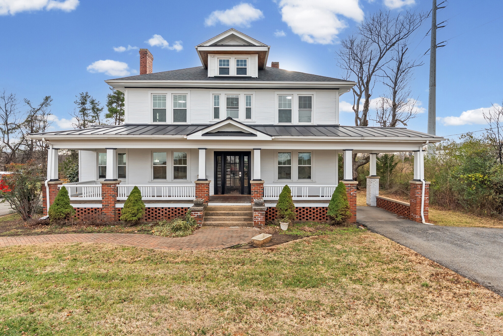 15115 Forest Road, Forest, VA à louer Photo intérieure– Image 1 sur 19