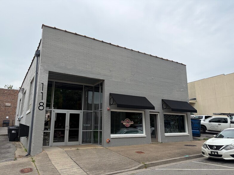 118 W Vine St, Murfreesboro, TN à vendre - Photo de l’immeuble – Image 1 sur 19