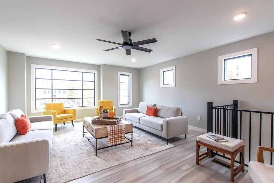 577 English St, Bristol, TN à vendre - Photo intérieure – Image 3 sur 8