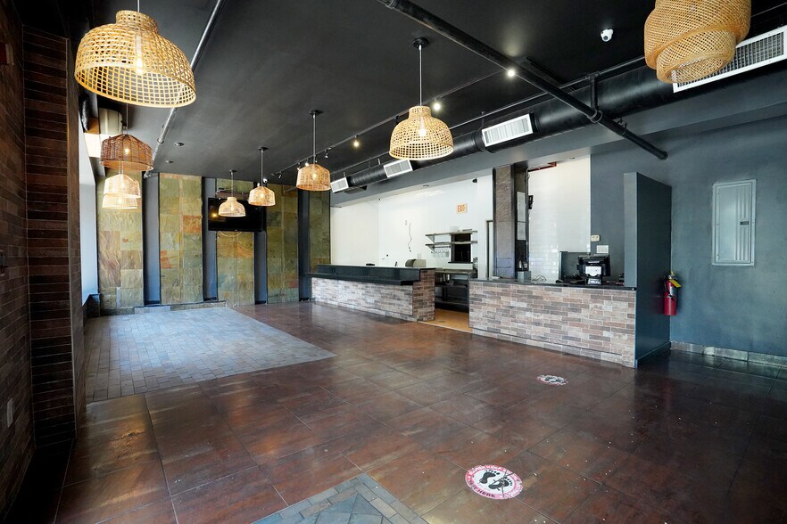 301 Spring Garden St, Philadelphia, PA à louer - Photo intérieure – Image 3 sur 7