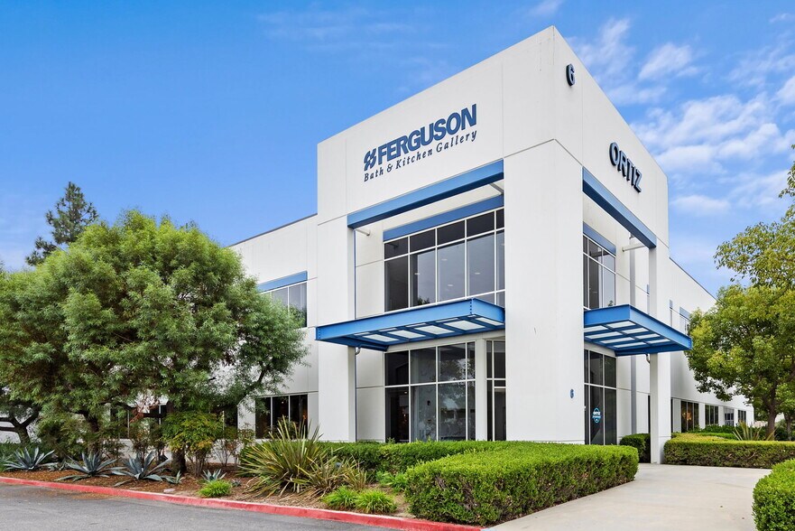 6 Cushing, Irvine, CA à vendre - Photo de l’immeuble – Image 2 sur 11