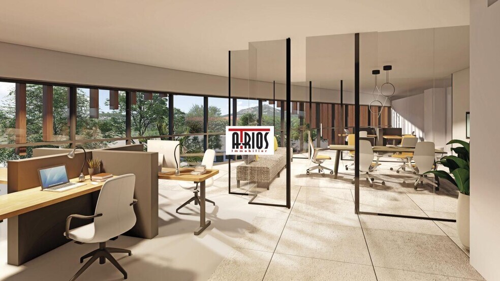 Bureau dans Hyeres à louer - Photo de l’immeuble – Image 1 sur 10