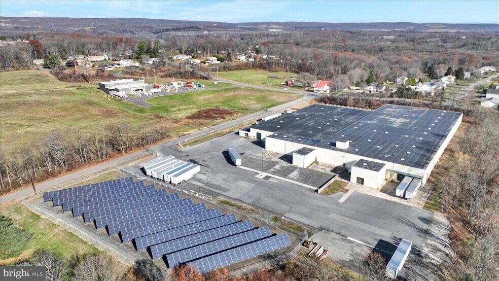 190 Walnut Ln, Pottsville, PA à vendre - Photo de l’immeuble – Image 2 sur 32