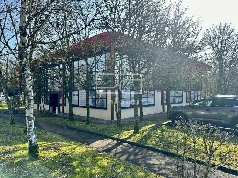 Bureau dans Vandoeuvre-les-Nancy à louer - Photo de l’immeuble – Image 2 sur 13