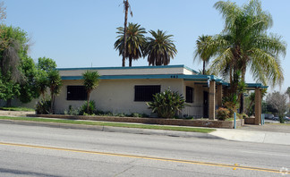 Plus de détails pour 463 N Sierra Way, San Bernardino, CA - Bureau à vendre