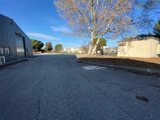 Plus de détails pour Bureau, Local d'activités à louer