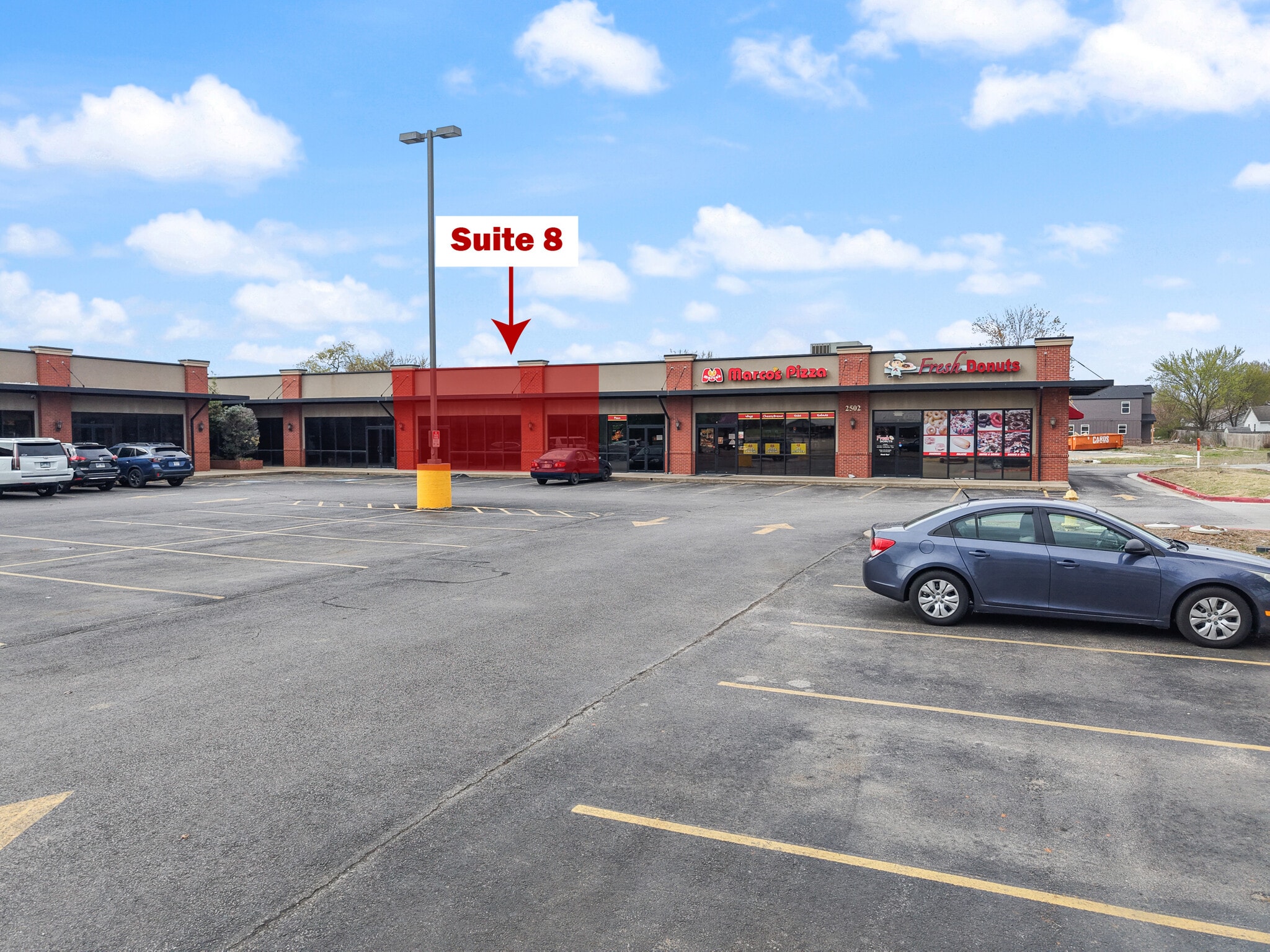 2500-2502 SW 14th St, Bentonville, AR à louer Photo de l’immeuble– Image 1 sur 5