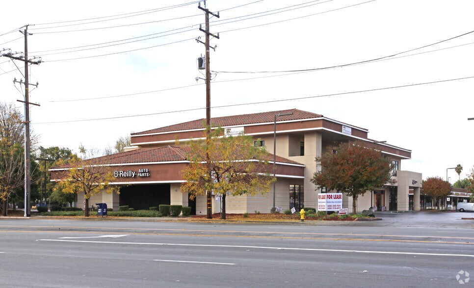 2860 Quimby Rd, San Jose, CA à louer - Photo de l’immeuble – Image 2 sur 4