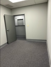 7 Sperti Dr, Edgewood, KY à louer Photo intérieure– Image 1 sur 5