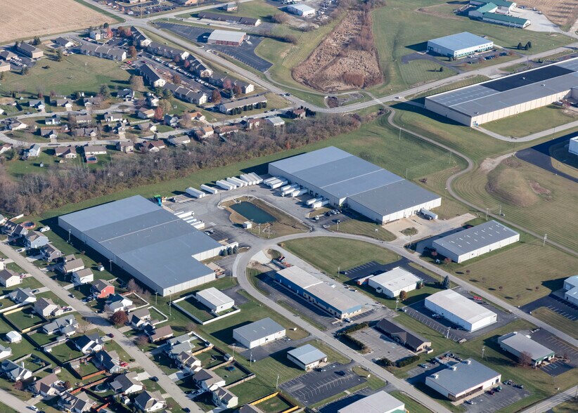 1580 Commerce Park E dr, Greensburg, IN à vendre - Photo de l’immeuble – Image 2 sur 4