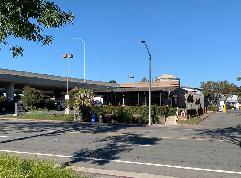 1901 S Norfolk St, San Mateo, CA à vendre - Photo principale – Image 1 sur 3