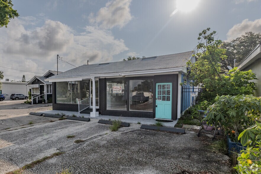1775 Clearwater Largo Rd, Clearwater, FL à vendre - Photo de l’immeuble – Image 2 sur 2